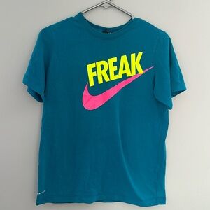 Nike “FREAK” Dri-Fit T-Shirt size XL